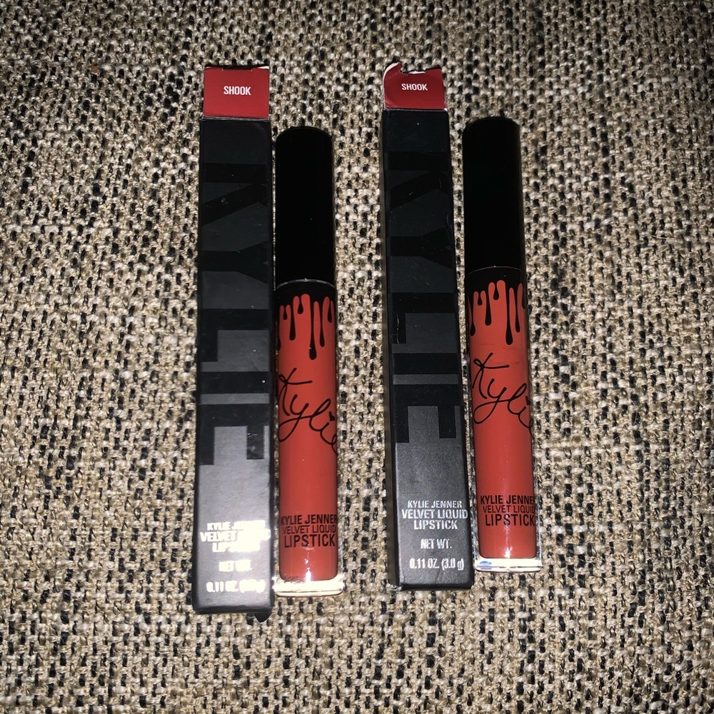 2 pack lot Kylie velvet liquid lipsticks - Picture 1 of 3